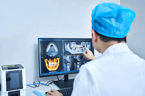 Best Emergency Dentist for Knocked-Out Tooth in Trenton, IL