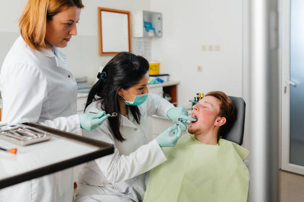 Best Mobile Emergency Dentist in Trenton, IL